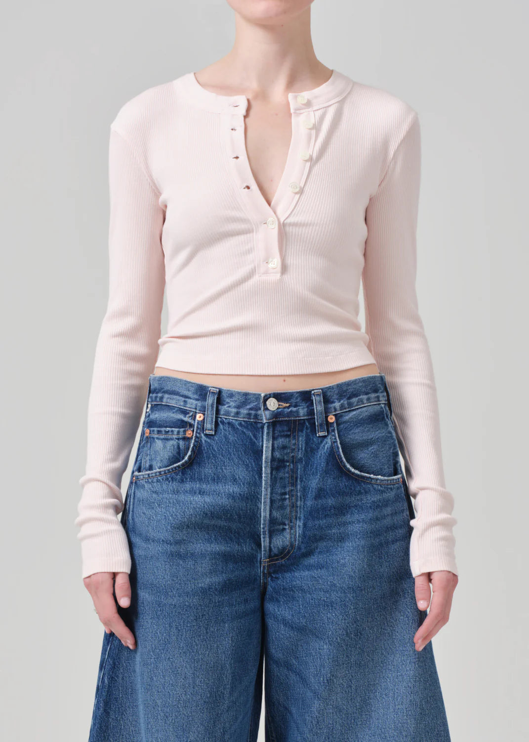 Citizens of Humanity - Organic Cotton Varra Henley in Cameo Earthy Women's Hemp - based