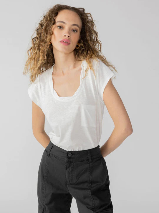 Traveler Twist Tee Sophisticated Women's Tailored