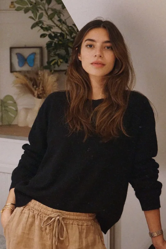 The Cashmere Cove Crew Neck // Noir Dapper Women's Bow - adorned
