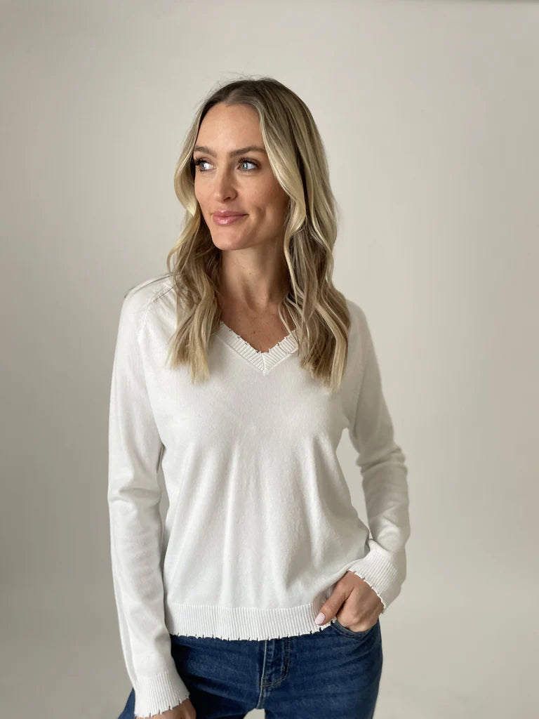 Andrea Distressed V-Neck Cool Women's Skate