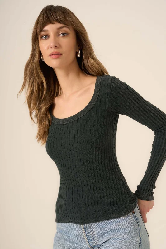 What's The Scoop Washed Rib Long Sleeve Stylish Women's Tropical 