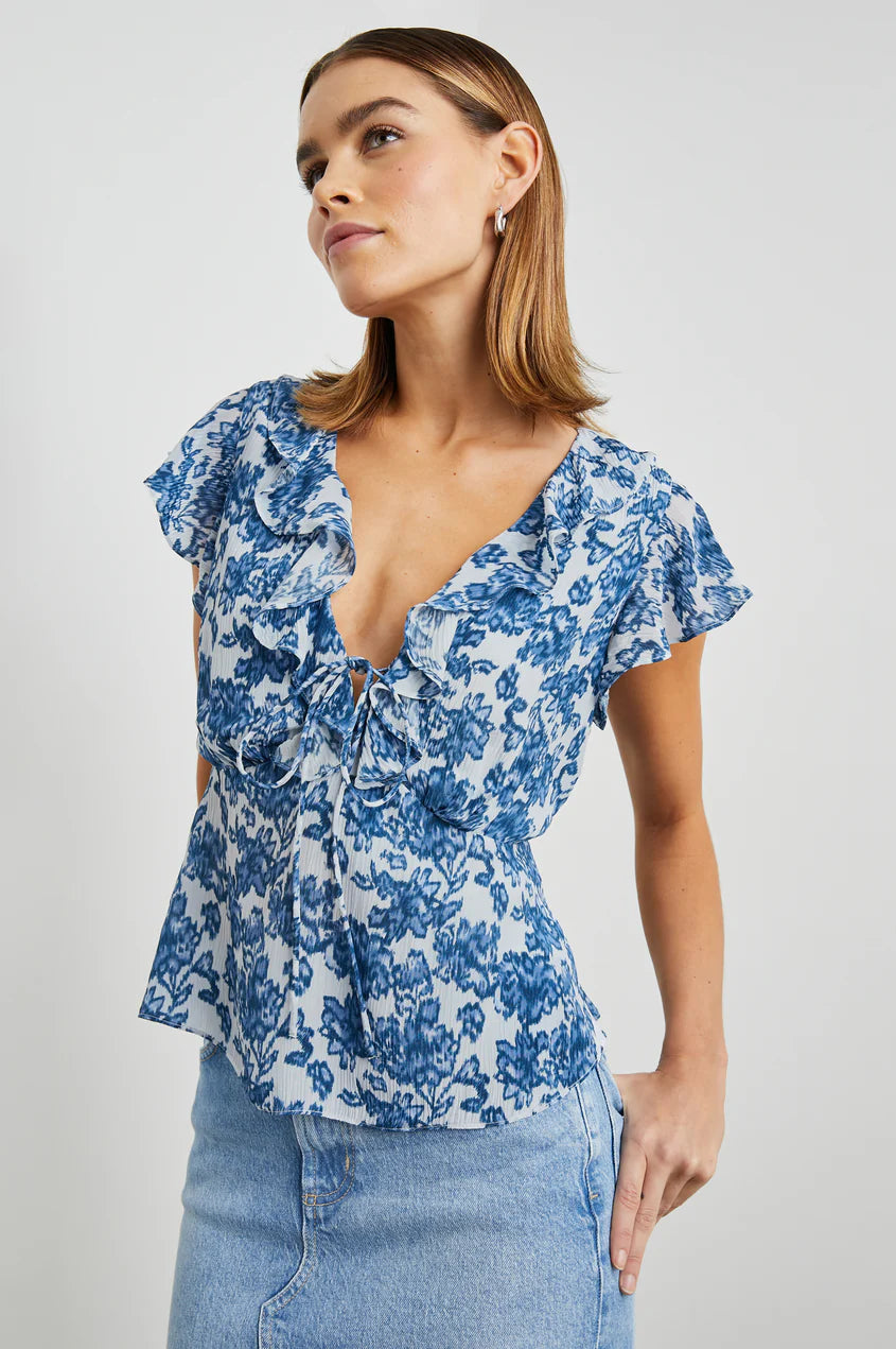 Carmine Top Stylish Women's Tropical 