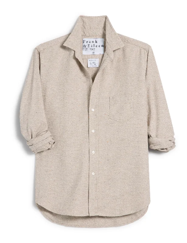 Frank & Eileen - Eileen Relaxed Button-Up Shirt in Textured Sand Gym