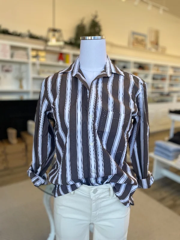 Frank & Eileen - Joedy Boyfriend Button Up Shirt in Brown Stripe Relaxed Women's 