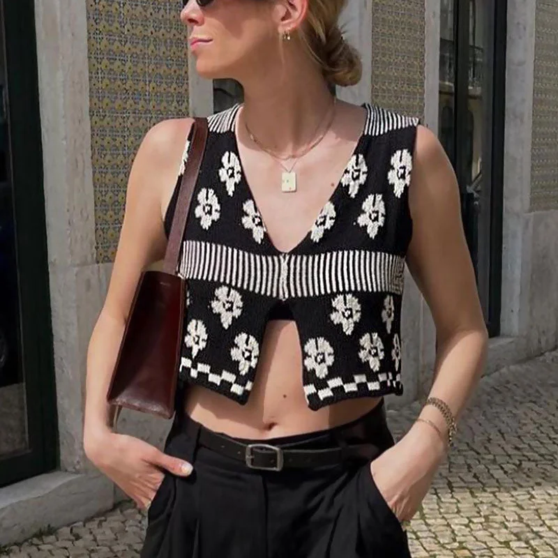 Cute Black Daisy Print Contrast Striped Split V Cropped Knit Tank Top Edgy Women's Punk