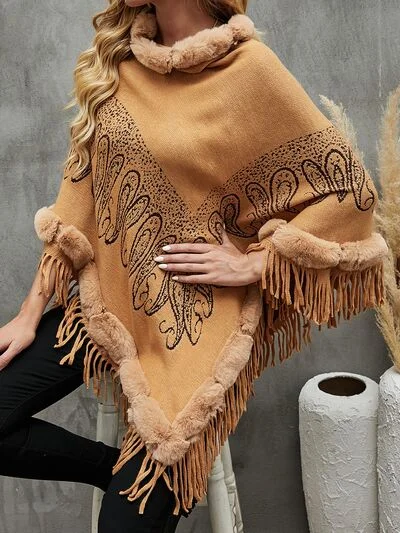 Graphic Fringe Cape Sleeve Poncho Bold Women's Animal Print