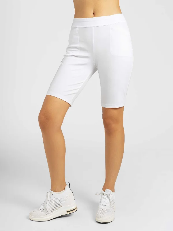 Women's Classic 9" Slender Short - White Sporty Women's Athleisure 