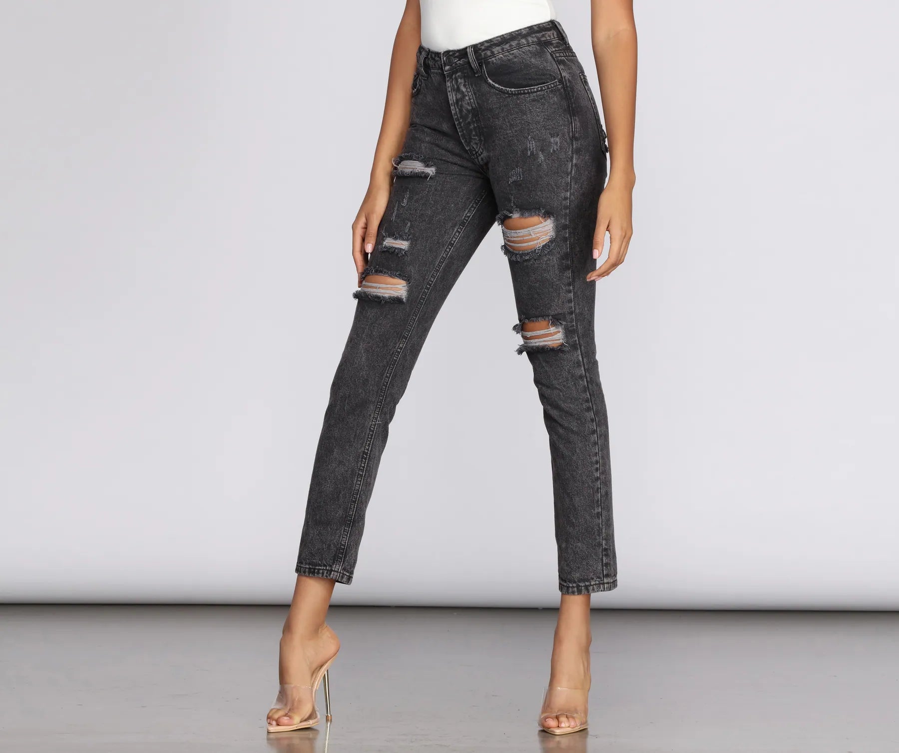 Lookin' Good Mid-Rise Destructed Jeans Gym
