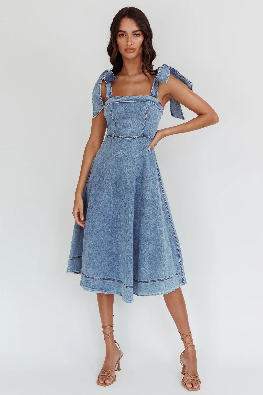 Jeanie Bow Shoulder Midi Dress Wash Denim Blue Compression