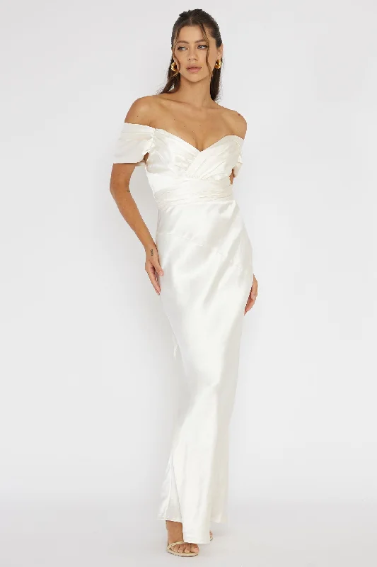 Katrina Off Shoulder Maxi Dress Butter Laid - back Women's Vibe