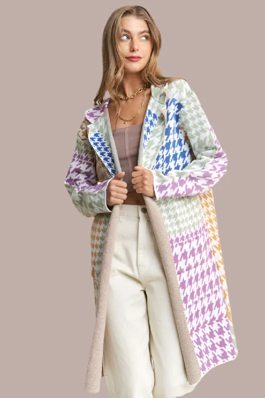 Going Anywhere Color Blocked Coat Classic Women's Pin - striped
