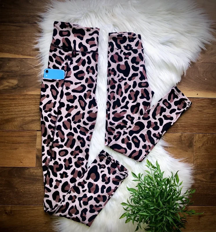 Leopard Pocket Mommy & Me Leggings Relaxed Women's 