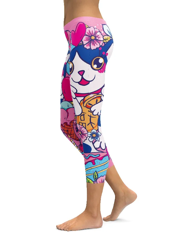 Kawaii - Lucky Cat Capris Bold Women's Animal Print