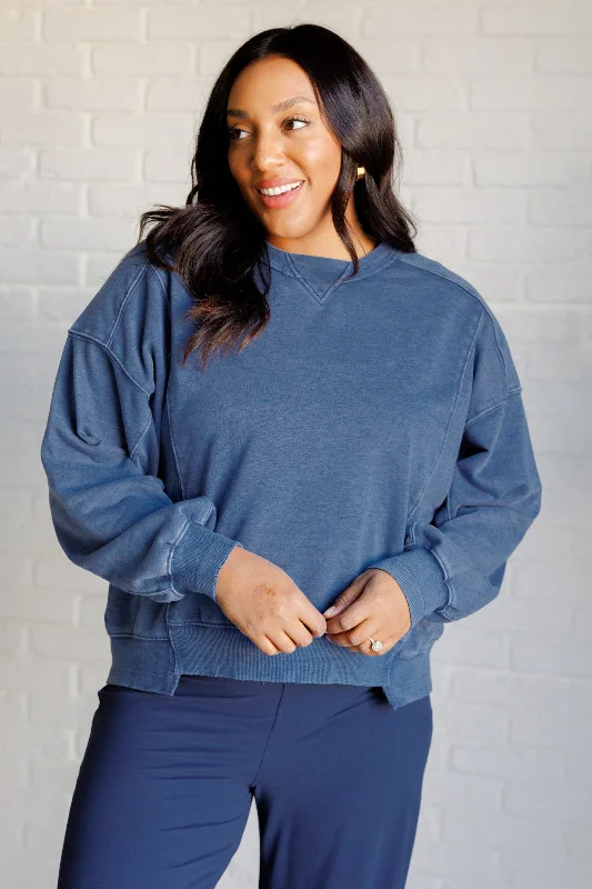 Quick Fix Mineral Wash Crew Neck Pullover in Psychic Sharp Women's Italian