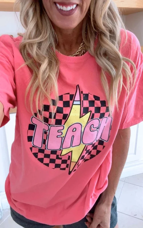 Teach Lightning Bolt Garment Dyed Graphic T-shirt Rugged Women's Outdoor 