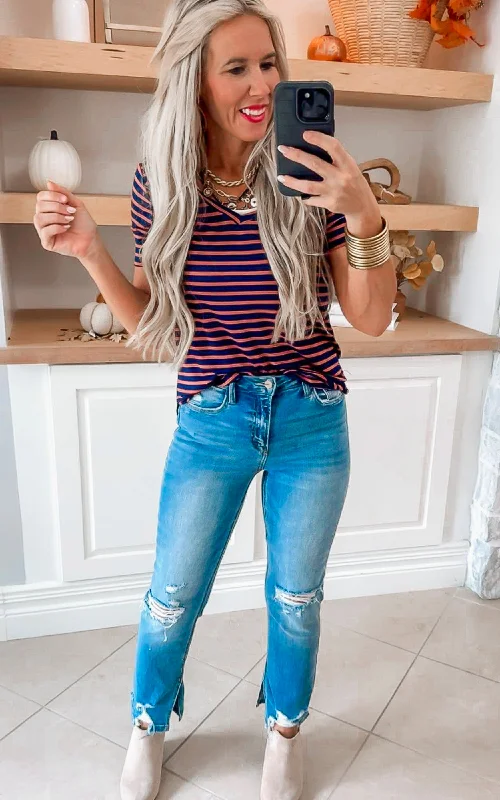 V-Neck Stripe Short Sleeve Top - Final Sale Trendy Women's Oversized